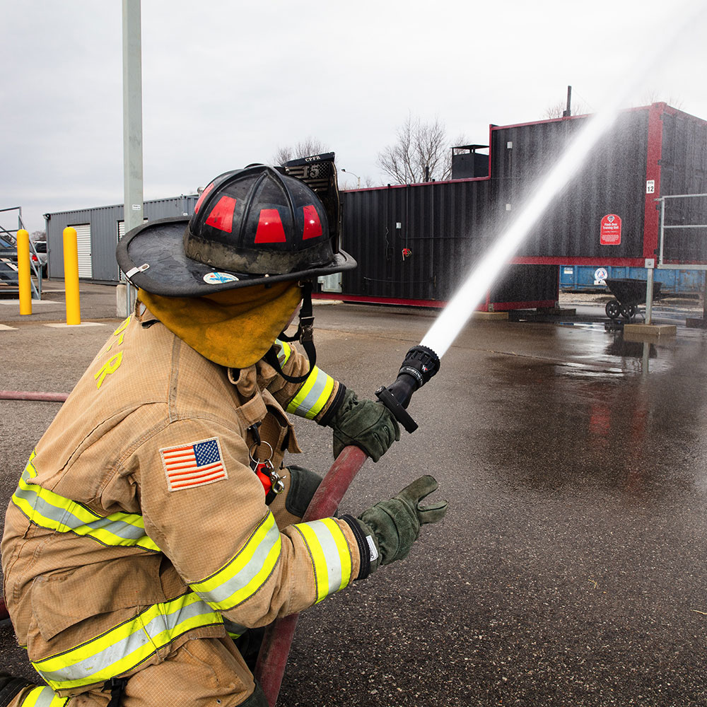 Working Fire 38mm (1.5")  Fixed GPM Nozzle with Pressure Relief